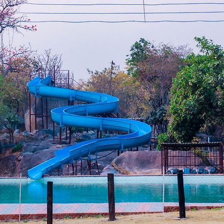 הארארה Stephen Margolis Resort מראה חיצוני תמונה